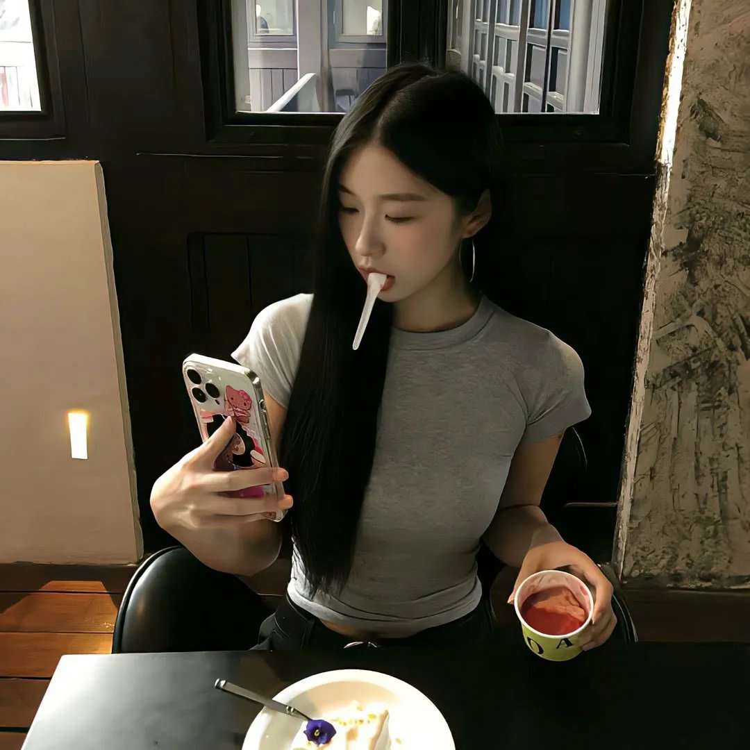 激情黑寡妇